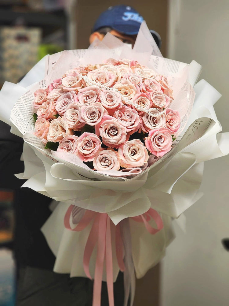 24 Pink Roses Galore